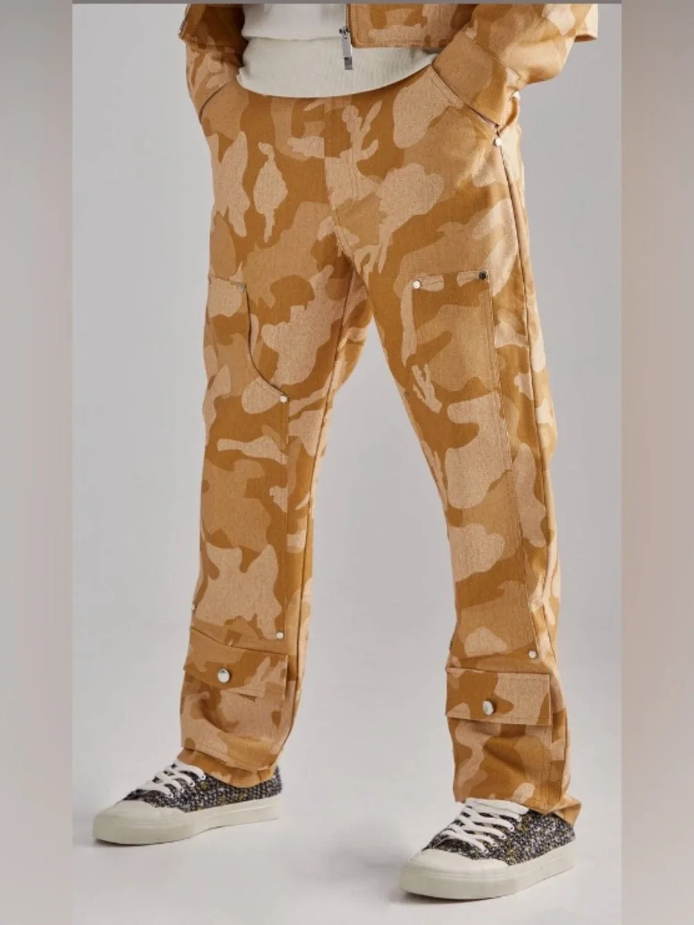 boohooMAN WashedCamo Boxy Harrington/Worker Jacket& FixedWaistCarpenter Trousers